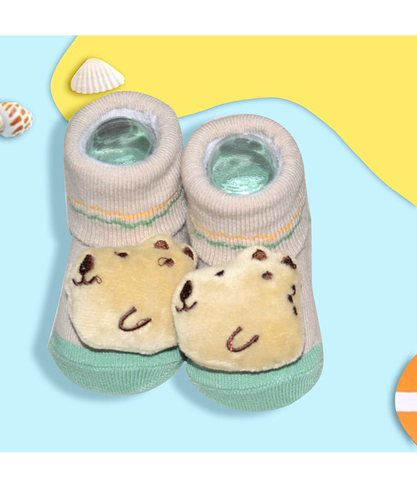 Pair of cotton socks for baby with animal design